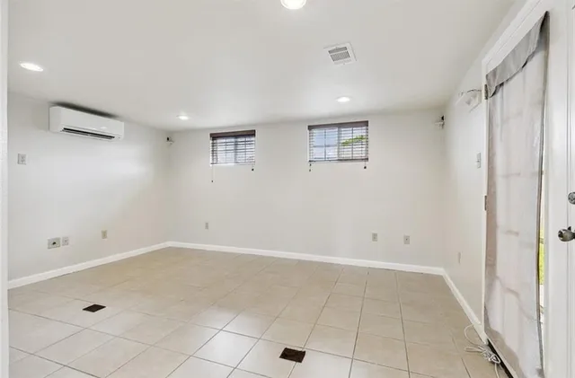 $199,900 | 2716 Volpe Drive, Chalmette, LA 70043