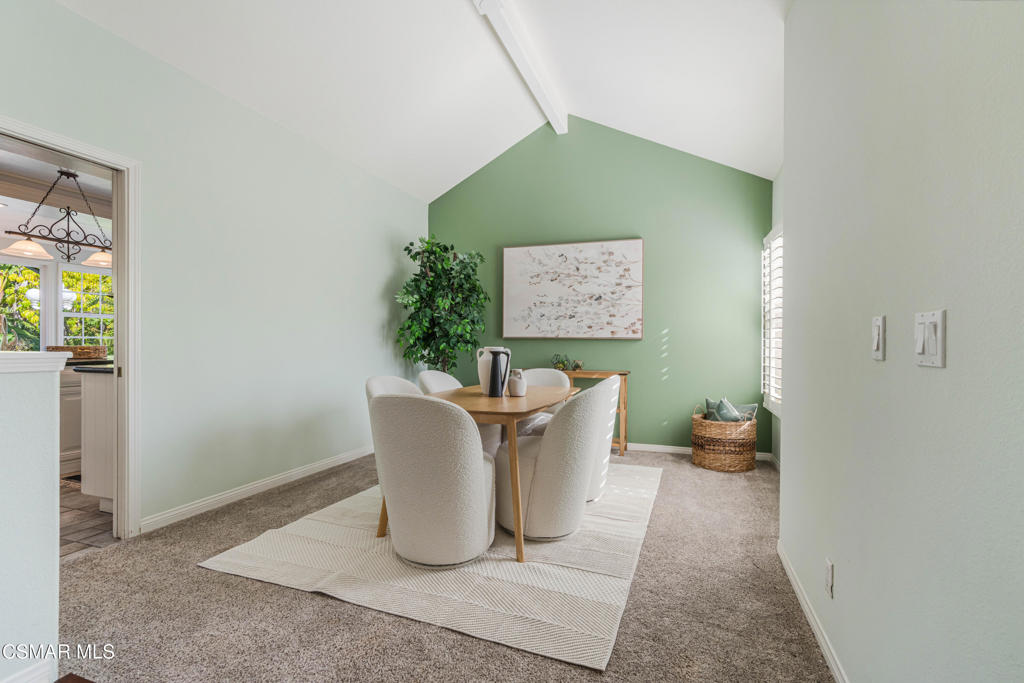 637 Bluegrass Street Simi Valley, CA 93065 - Photo 13 of 67 a living room with furniture and a potted plant
