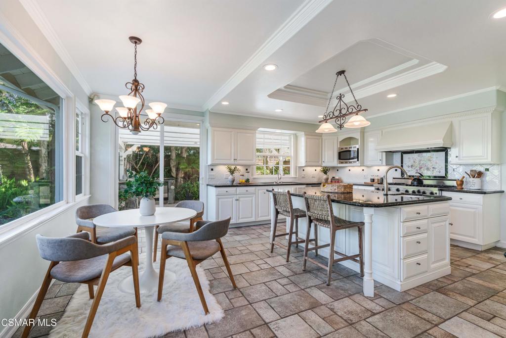 637 Bluegrass Street Simi Valley, CA 93065 - Photo 19 of 67