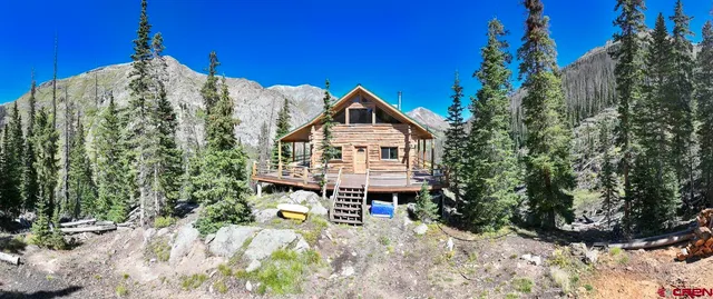 a house view with a outdoor space