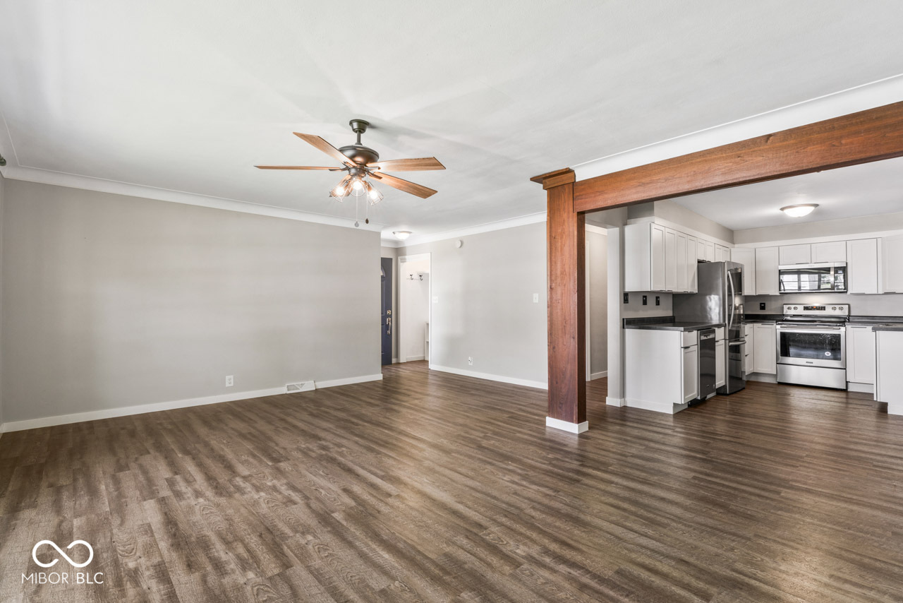 219 West Taylor Street Pendleton, IN 46064 - Photo 10 of 35