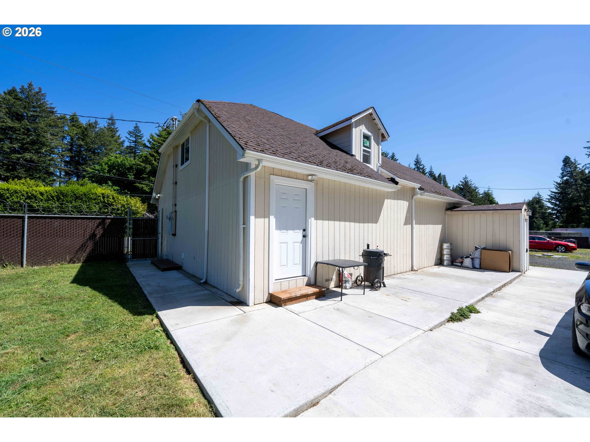 68964 Wildwood Road North Bend, OR 97459 - Photo 13 of 44
