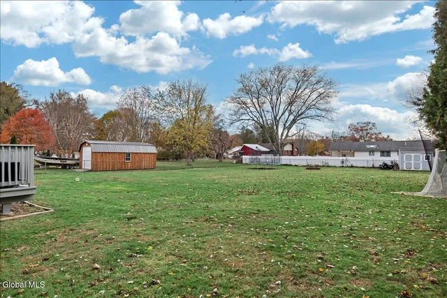 $275,000 | 109 Van Buren Road, Glenville, NY 12302