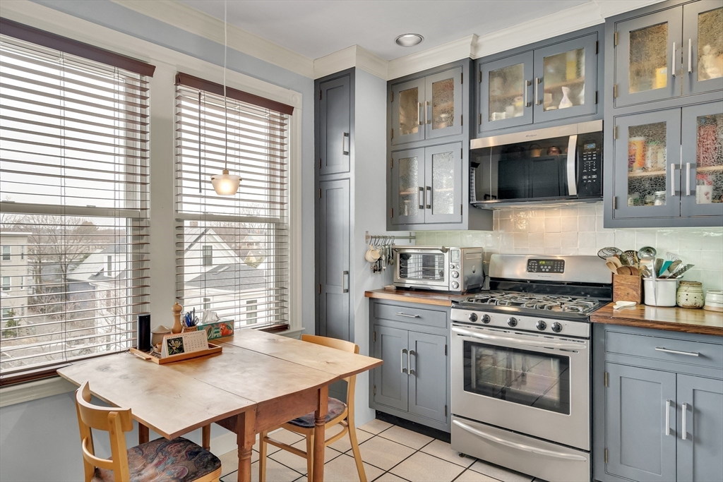66 Reed St Court, Unit 3 Cambridge, MA 02140 - Photo 13 of 41