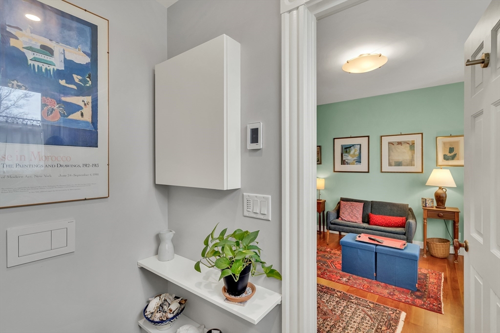 66 Reed St Court, Unit 3 Cambridge, MA 02140 - Photo 10 of 41