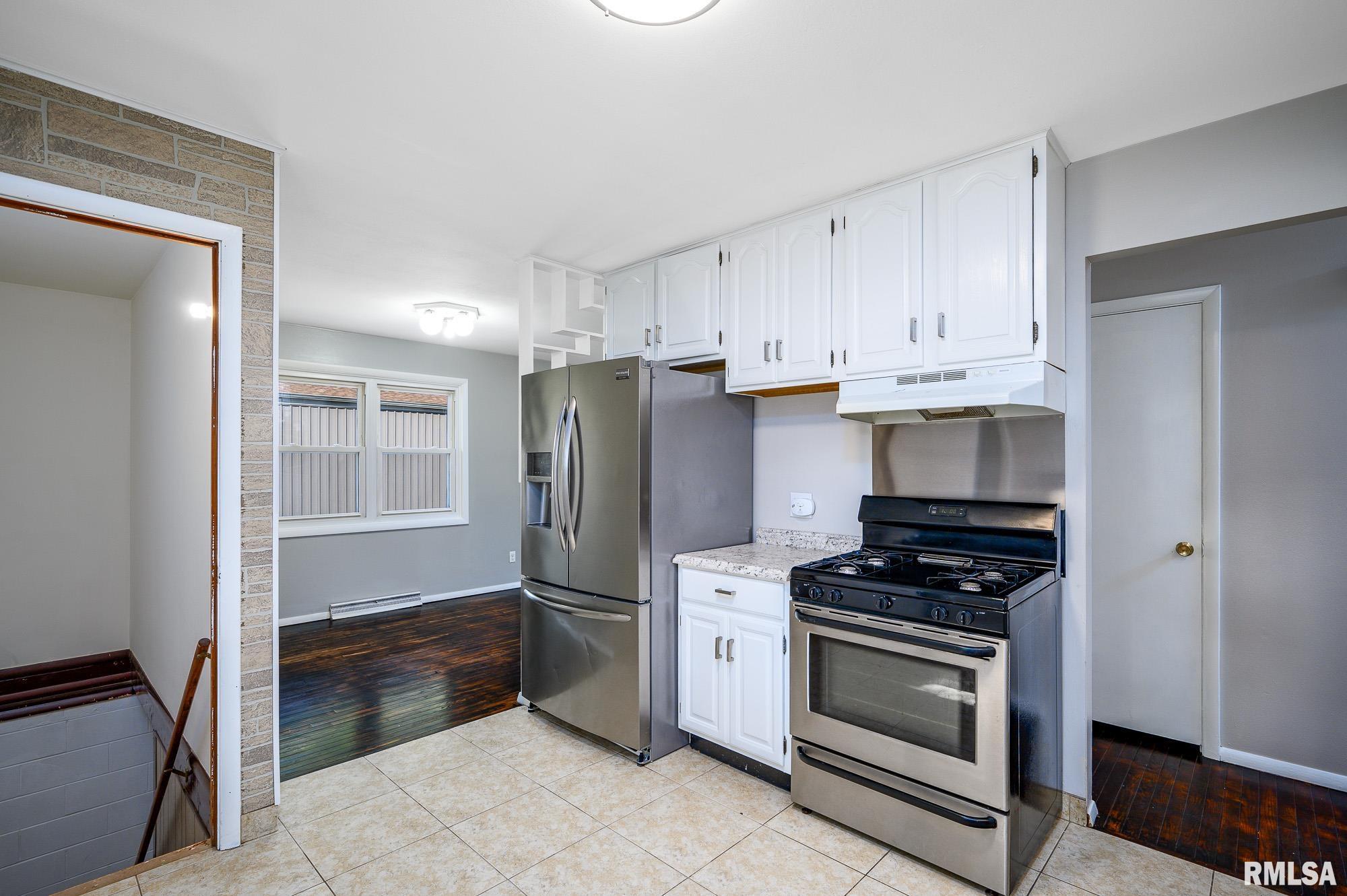 5709 North Hamilton Road Peoria, IL 61614 - Photo 13 of 30 Gallery Image 13