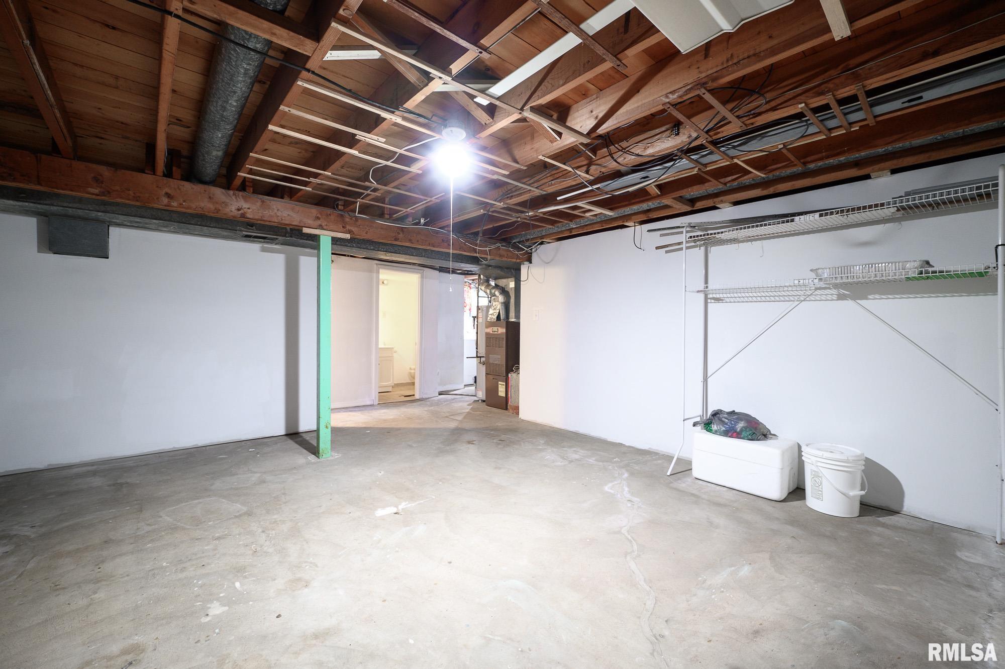5709 North Hamilton Road Peoria, IL 61614 - Photo 25 of 30 Gallery Image 25