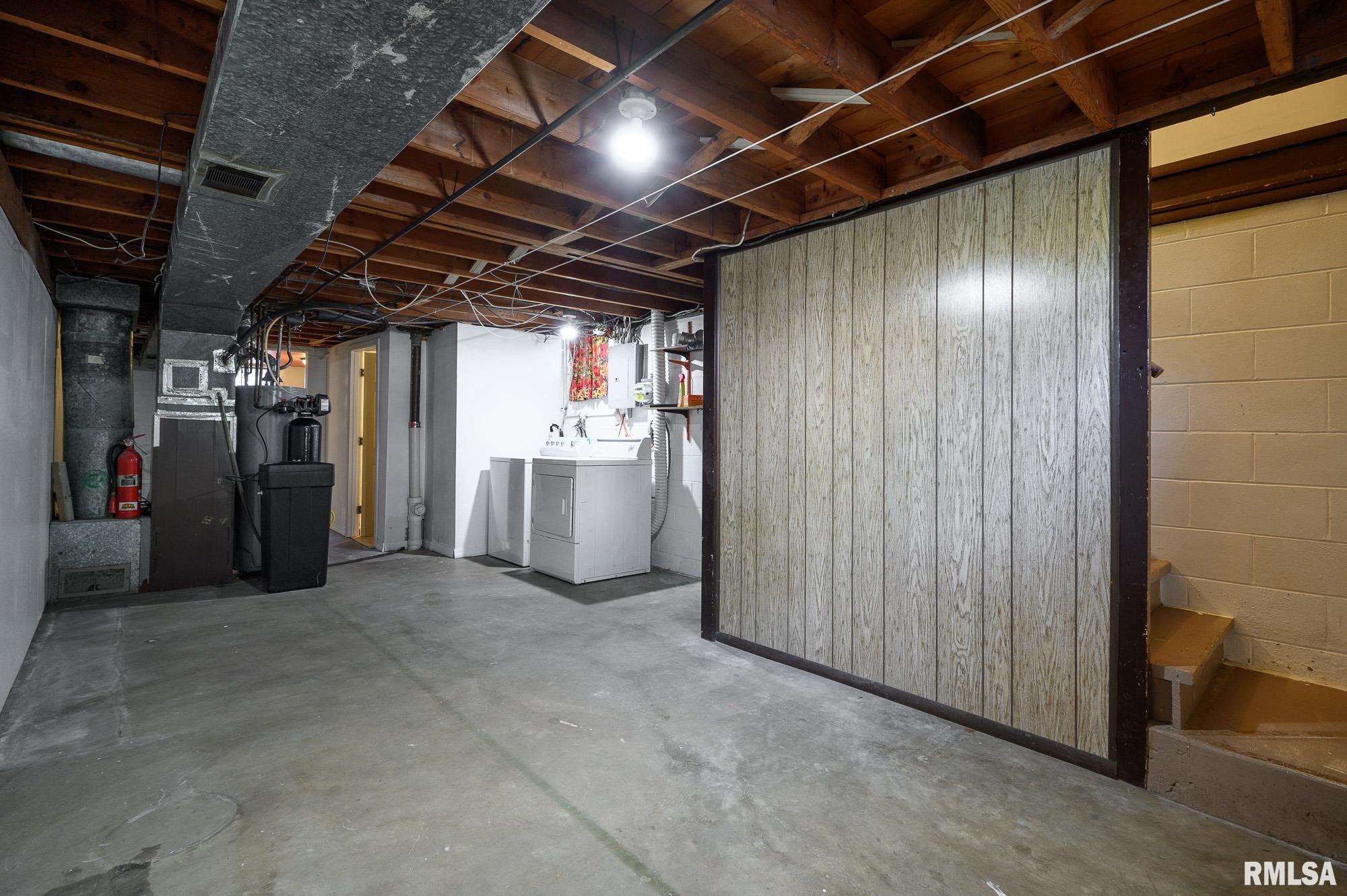 5709 North Hamilton Road Peoria, IL 61614 - Photo 26 of 30 Gallery Image 26
