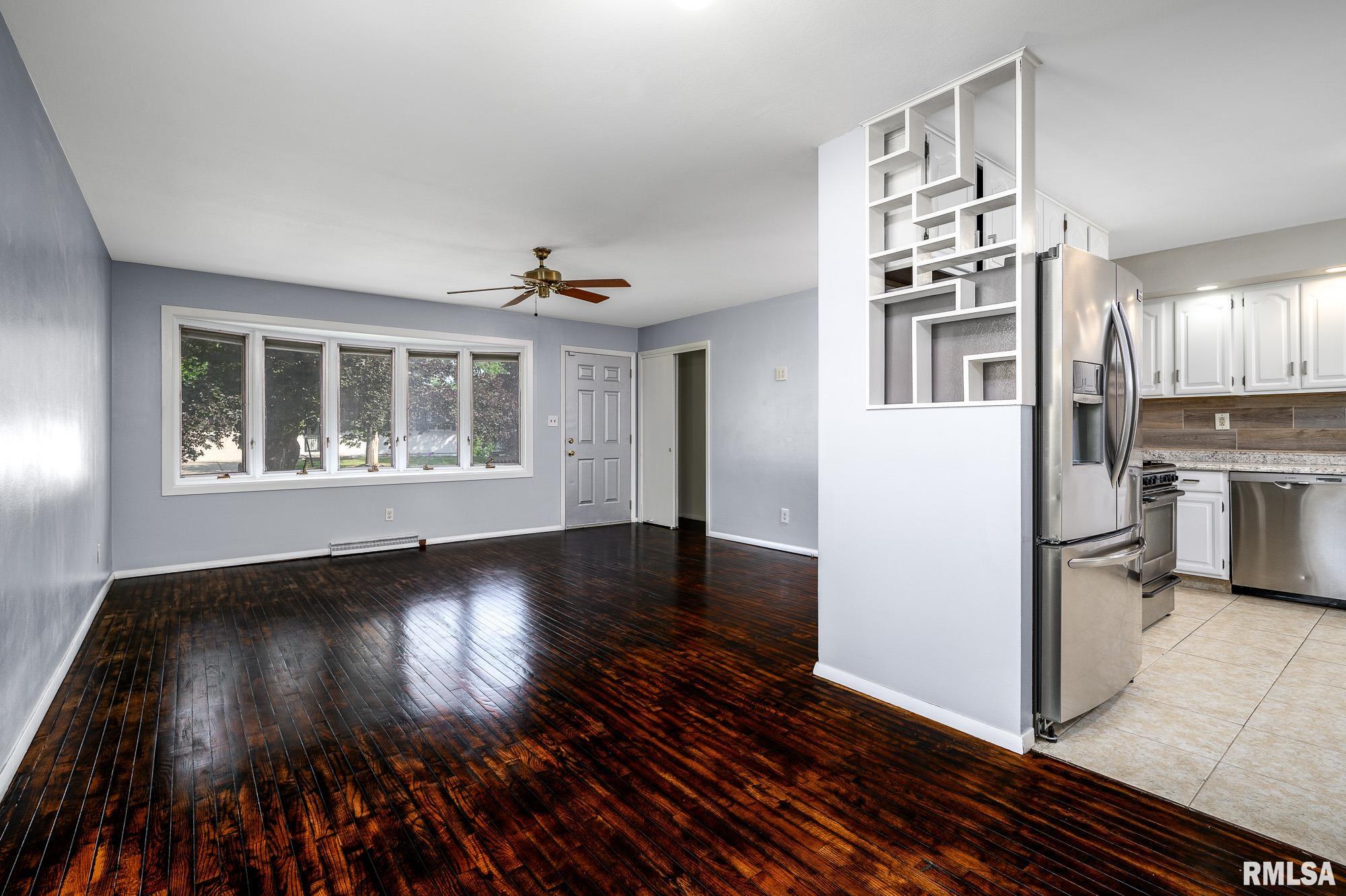 5709 North Hamilton Road Peoria, IL 61614 - Photo 9 of 30 Gallery Image 9