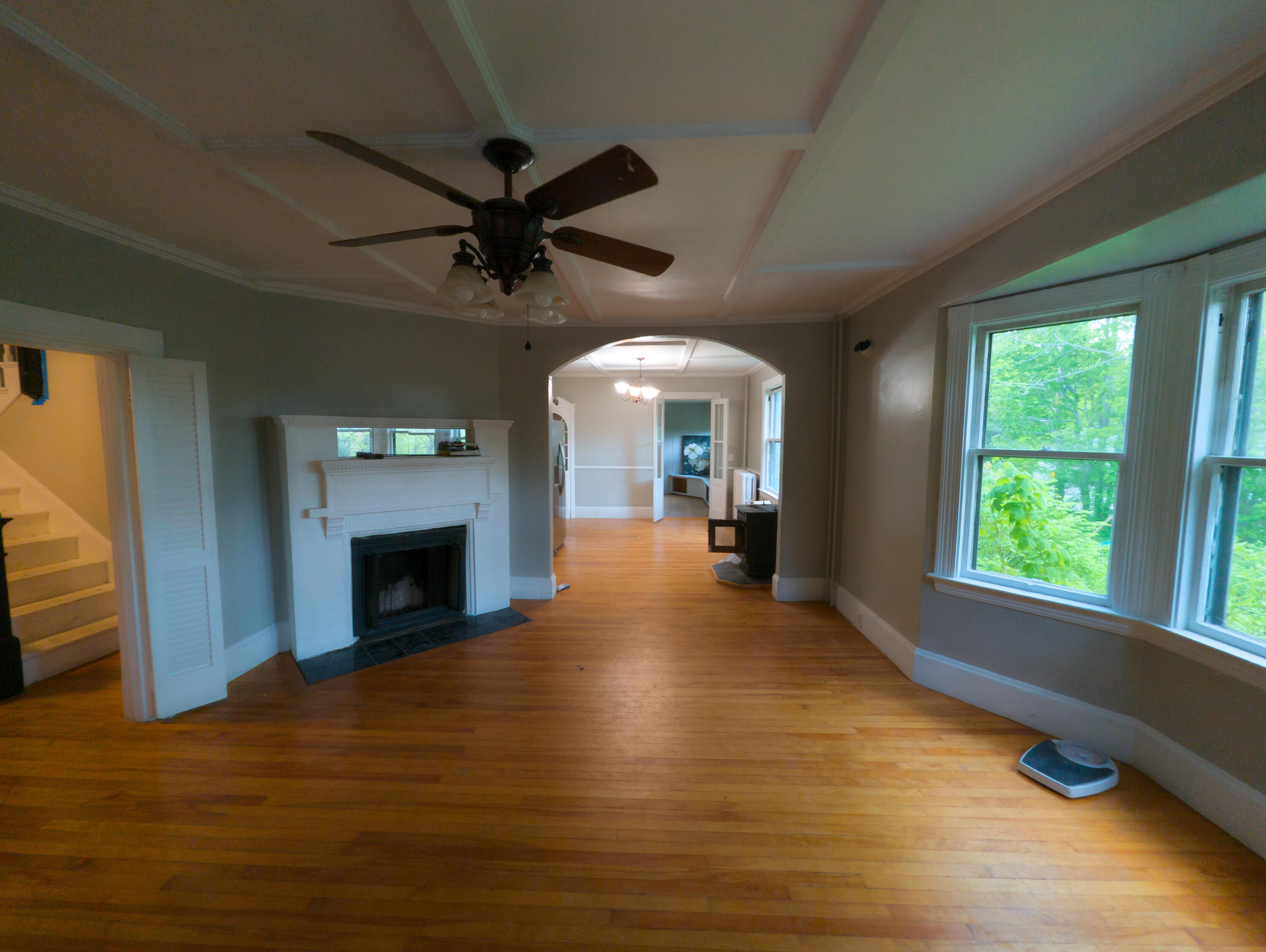 325 Court Street Auburn, ME 04210 - Photo 16 of 64 18 - Indoor Living Room