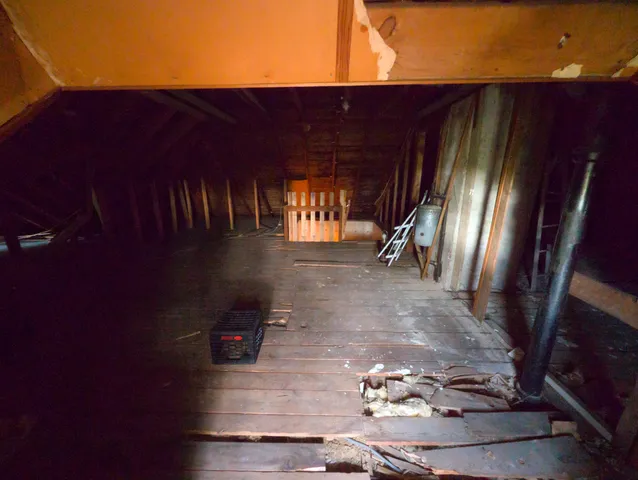 $229,000 | 325 Court Street, Auburn, ME 04210