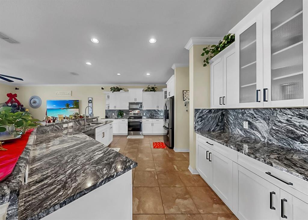 5457 Sandy Shell Drive Apollo Beach, FL 33572 - Photo 21 of 80