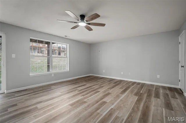 $260,000 | 11920 Autumn Lakes Drive, Maryland Heights, MO 63043