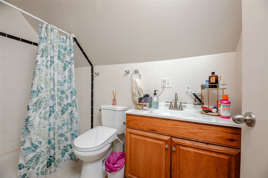 39 Oxford Street Rochester, NY 14607 - Photo 27 of 49