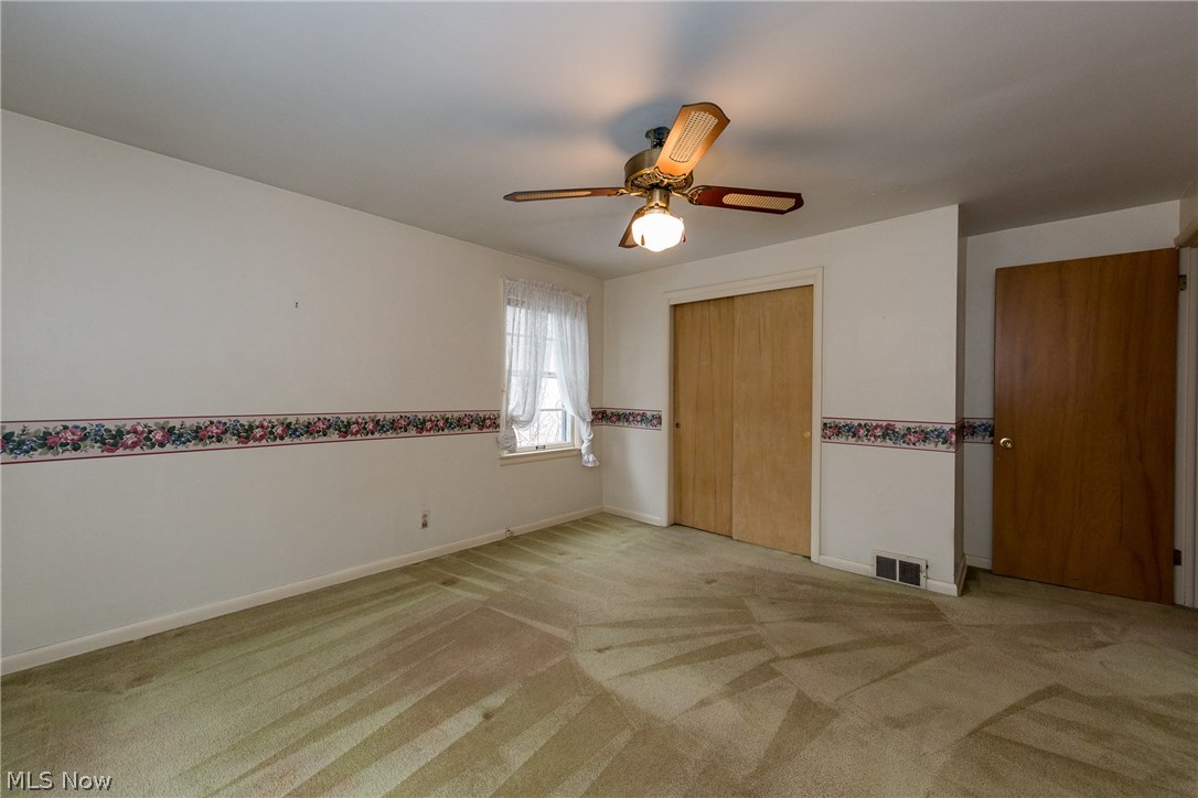 2267 Edgerton Road Cleveland, OH 44118 - Photo 20 of 33