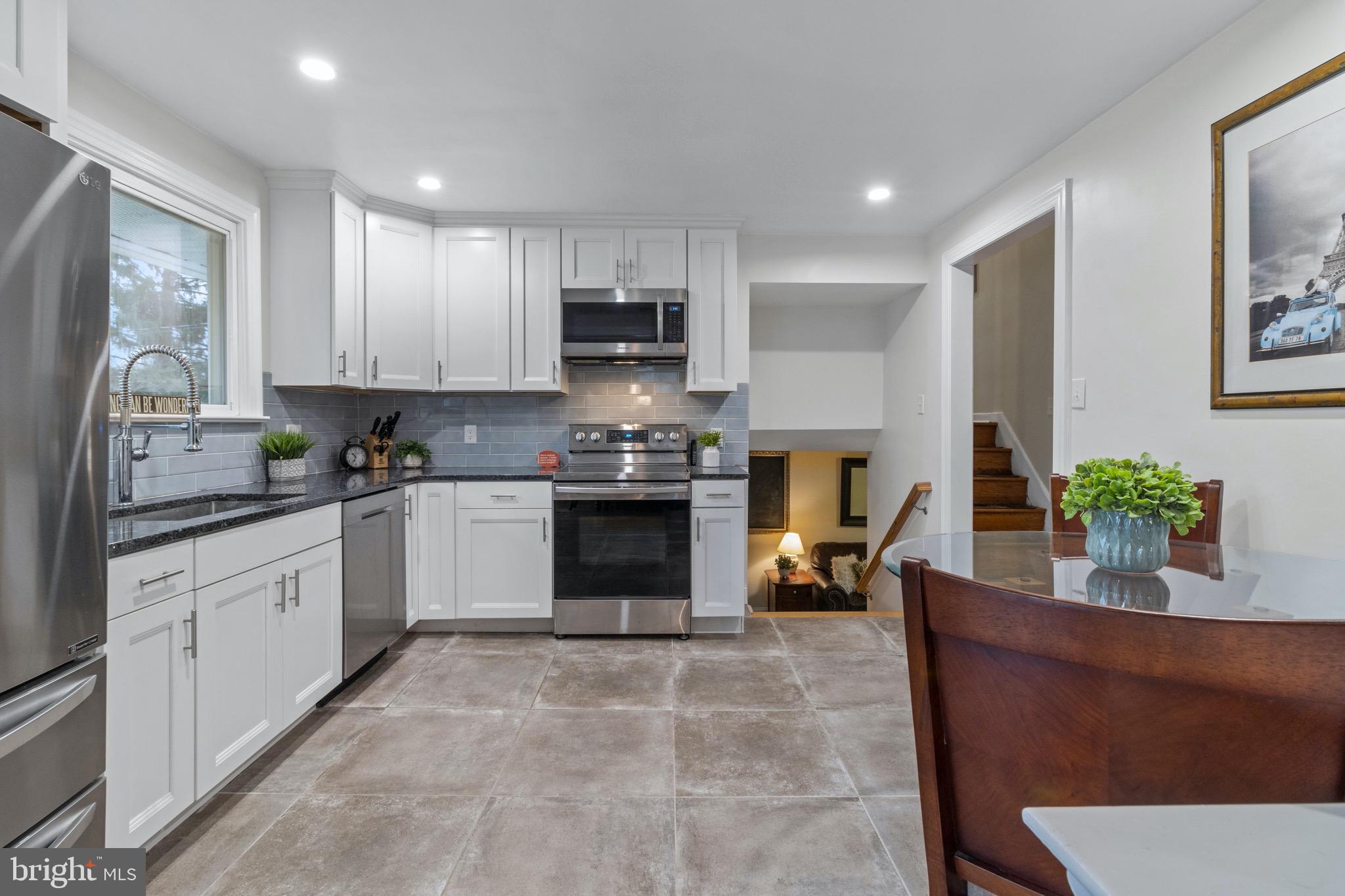 3 Spring Lane Yardley, PA 19067 - Photo 8 of 38 Eat-In Kitchen