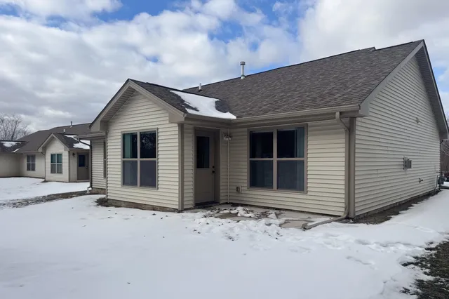 $296,900 | 5785 Jackie's Drive, Loves Park, IL 61111