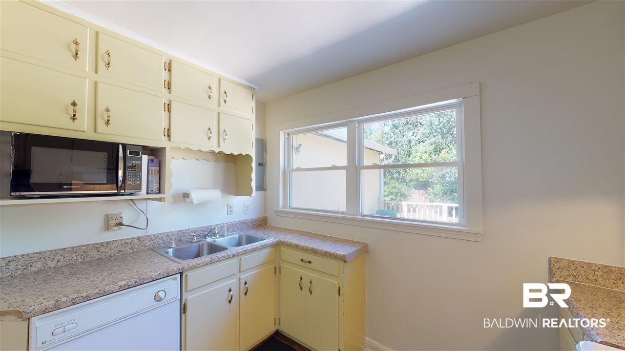 38 Hathaway Road West Mobile, AL 36608 - Photo 10 of 20