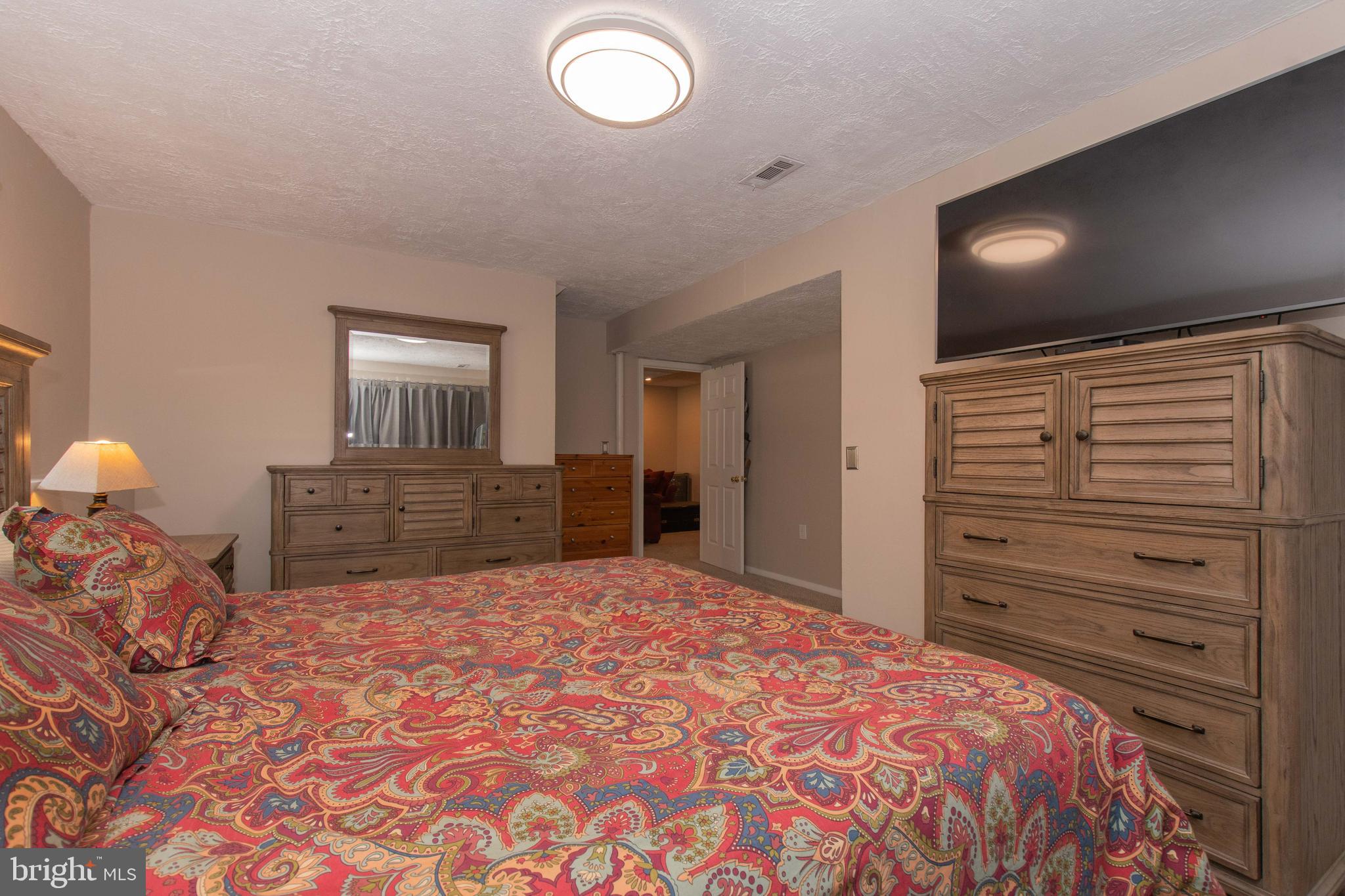 8035 Pine Ridge Road Pasadena, MD 21122 - Photo 15 of 46 Gallery Image 15