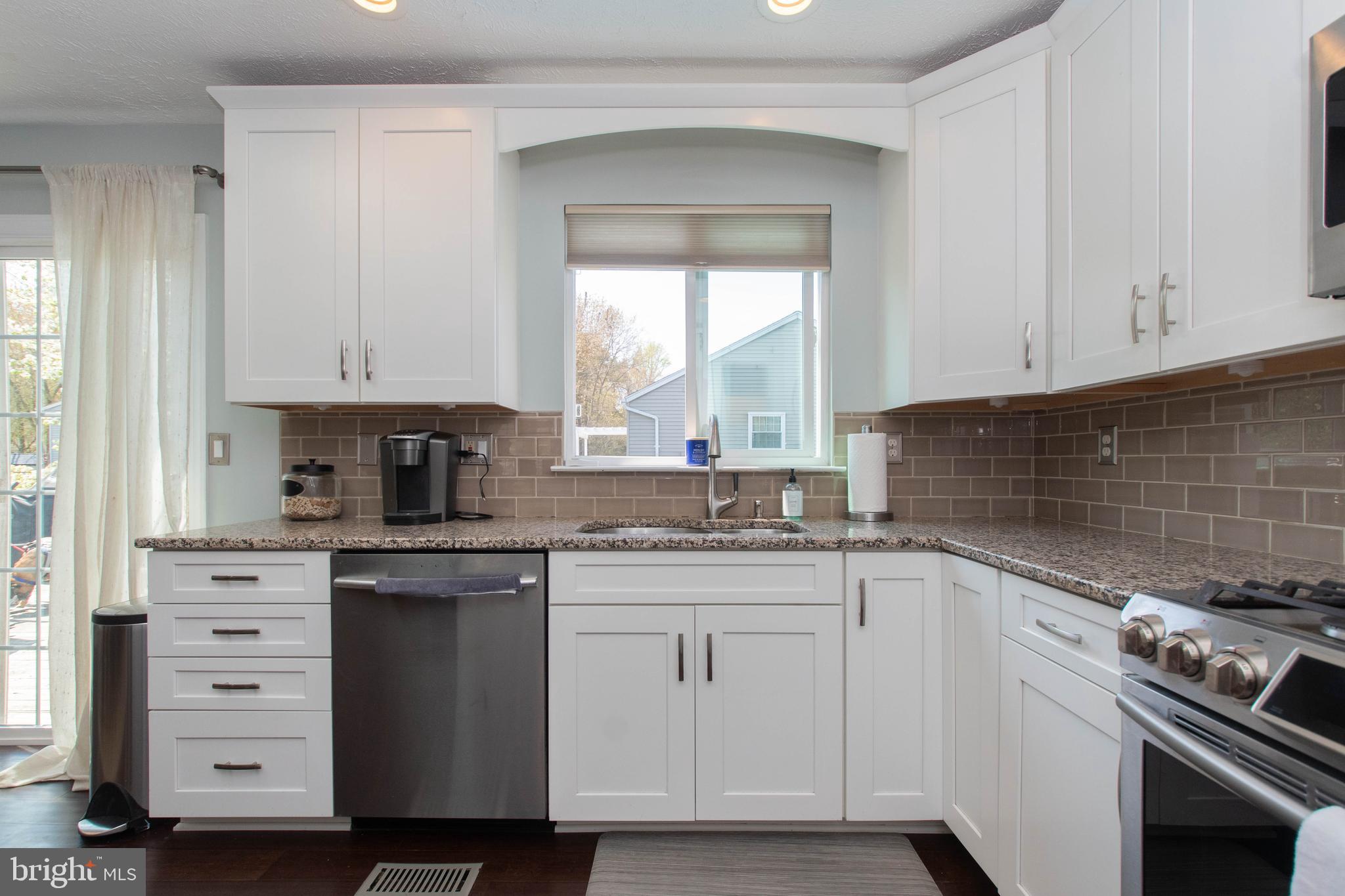 8035 Pine Ridge Road Pasadena, MD 21122 - Photo 10 of 46 Gallery Image 10