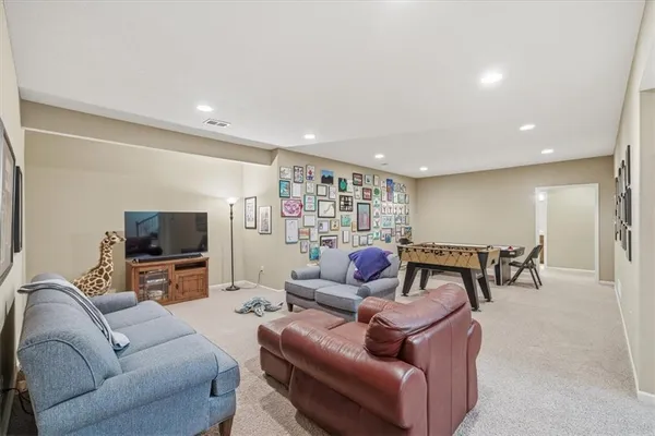 $585,000 | 14119 Merion Court, Basehor, KS 66007