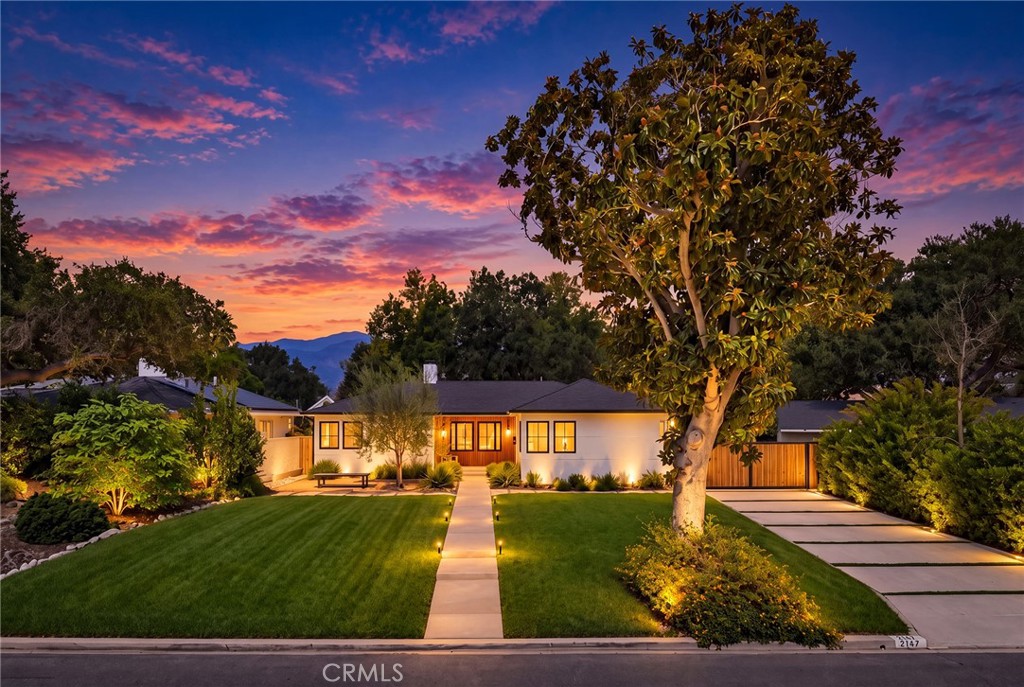 2147 East Woodlyn Road Pasadena, CA 91104 - Photo 2 of 59 Gallery Image 2