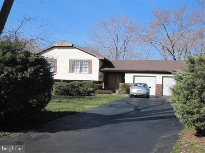 11 Chelsea Road Manalapan, NJ 07726 - Photo 14 of 14 Gallery Image 14
