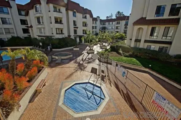 $3,095 | 5865 Friars Road, Unit 3114, San Diego, CA 92110