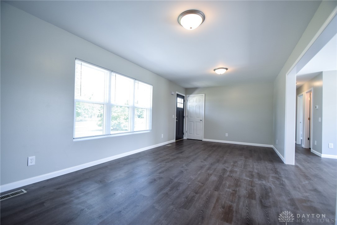 9700 Markley Road Laura, OH 45337 - Photo 10 of 39 Gallery Image 10