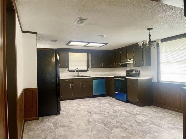 9530 Cumberland Drive Beaumont, TX 77708 - Photo 11 of 21 Kitchen