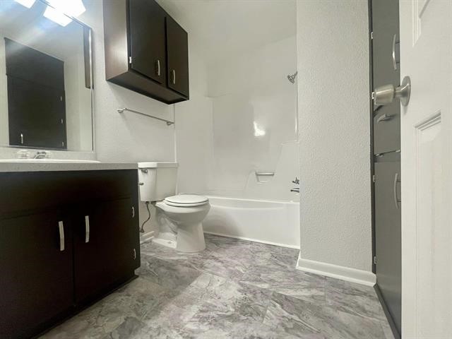 9530 Cumberland Drive Beaumont, TX 77708 - Photo 18 of 21 Primary Bath