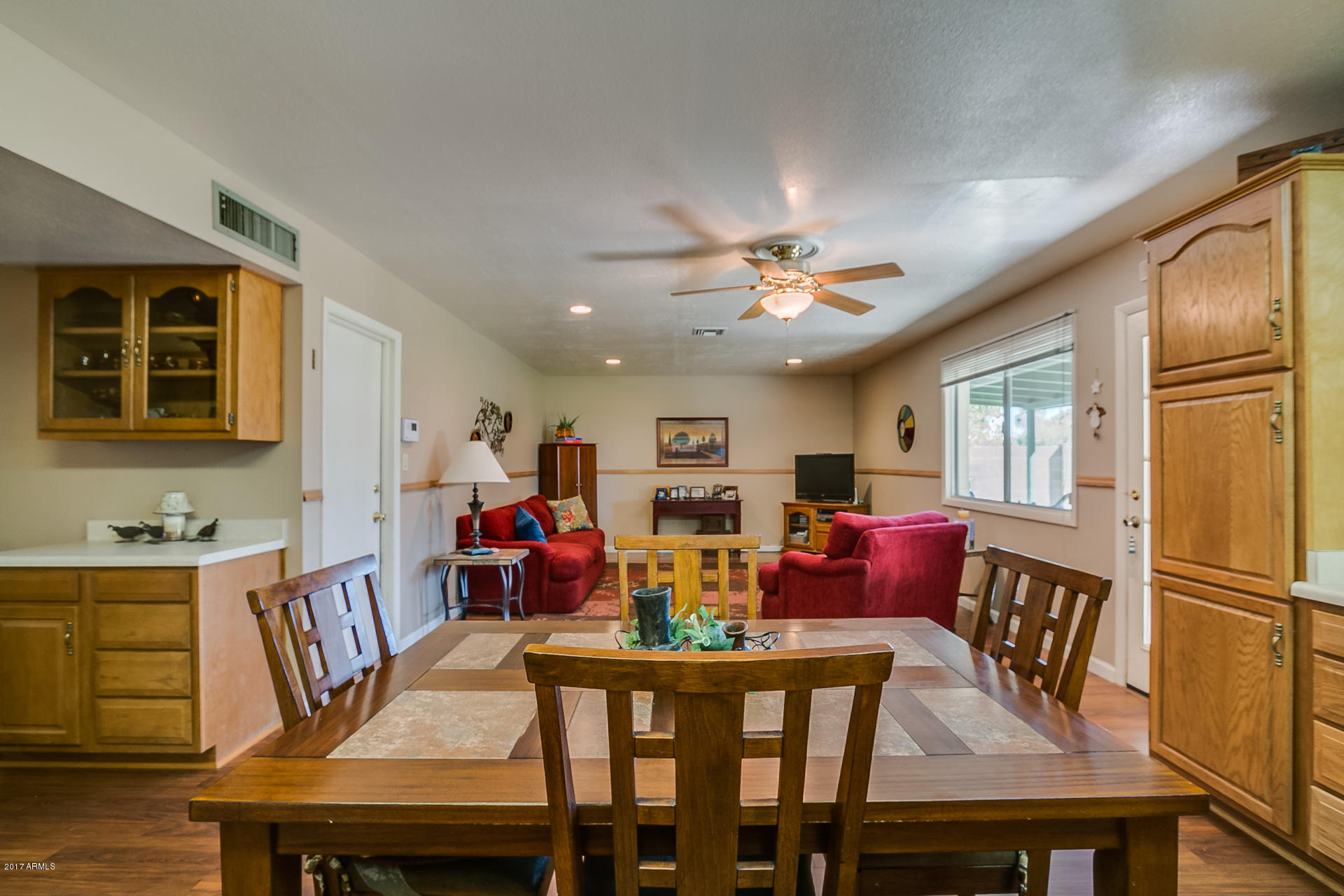 3113 West Shangri-la Road Phoenix, AZ 85029 - Photo 11 of 38 Shangri La-11