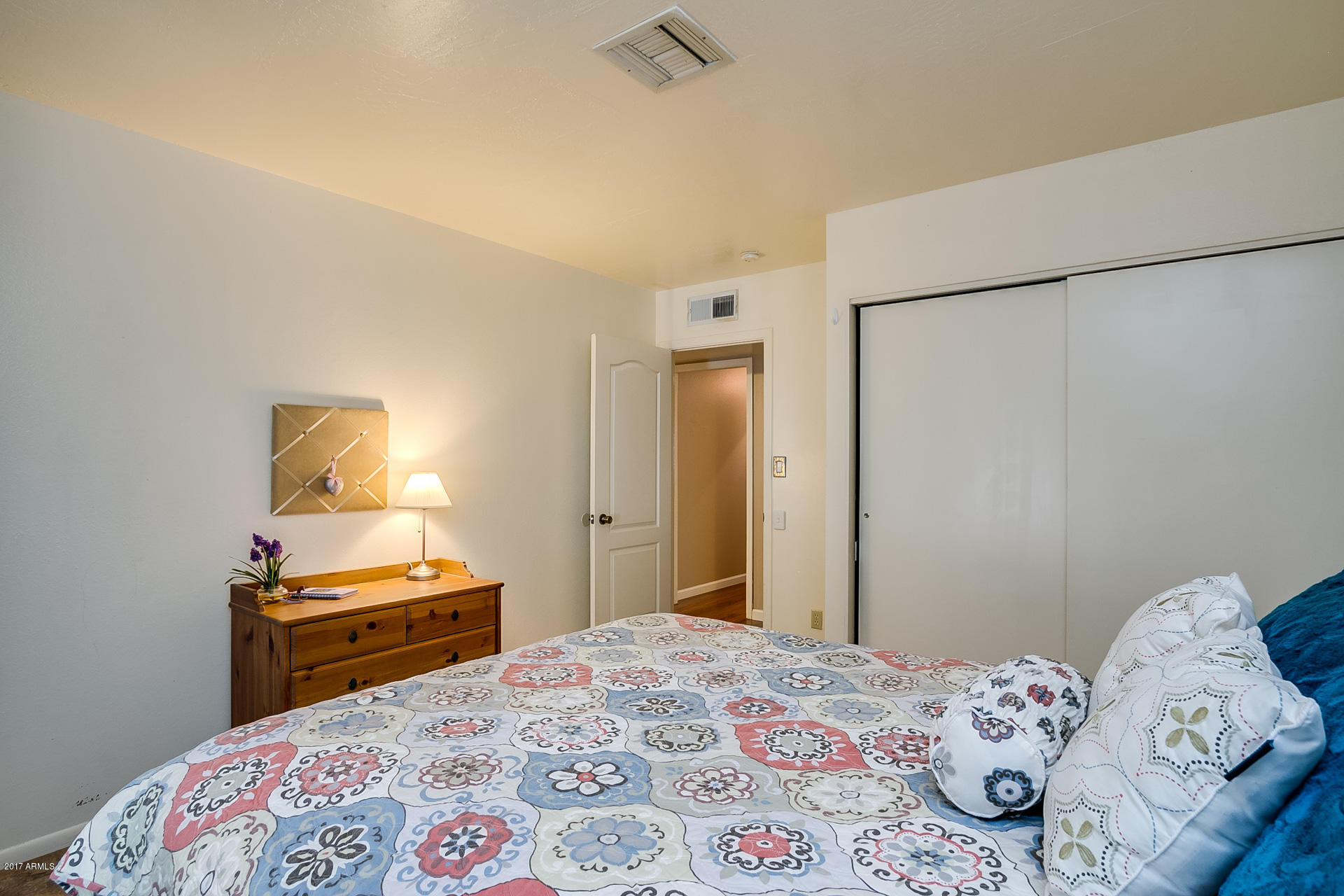 3113 West Shangri-la Road Phoenix, AZ 85029 - Photo 23 of 38 Shangri La-23