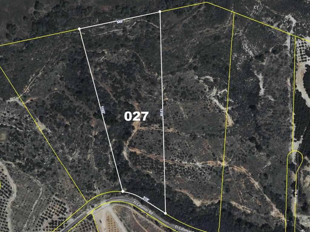 27 El Calamar Road Temecula, CA 92590 - Photo 2 of 33 a bathroom with a shower and a sink