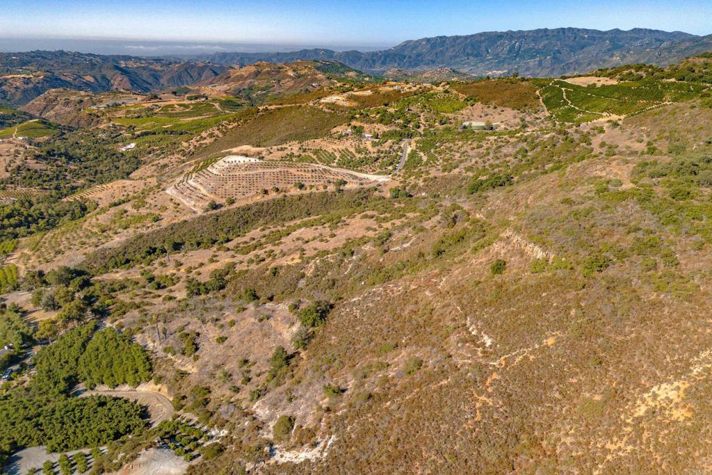27 El Calamar Road Temecula, CA 92590 - Photo 21 of 33 a view of an ocean