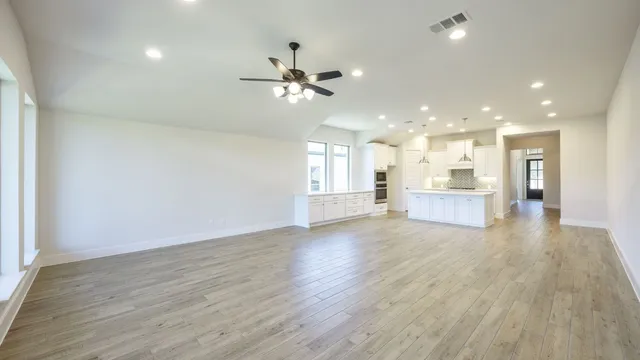 $584,900 | 208 Meadow Beauty Lane, Georgetown, TX 78633