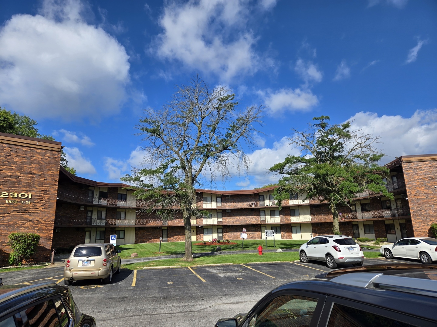 a car parked in front of a building