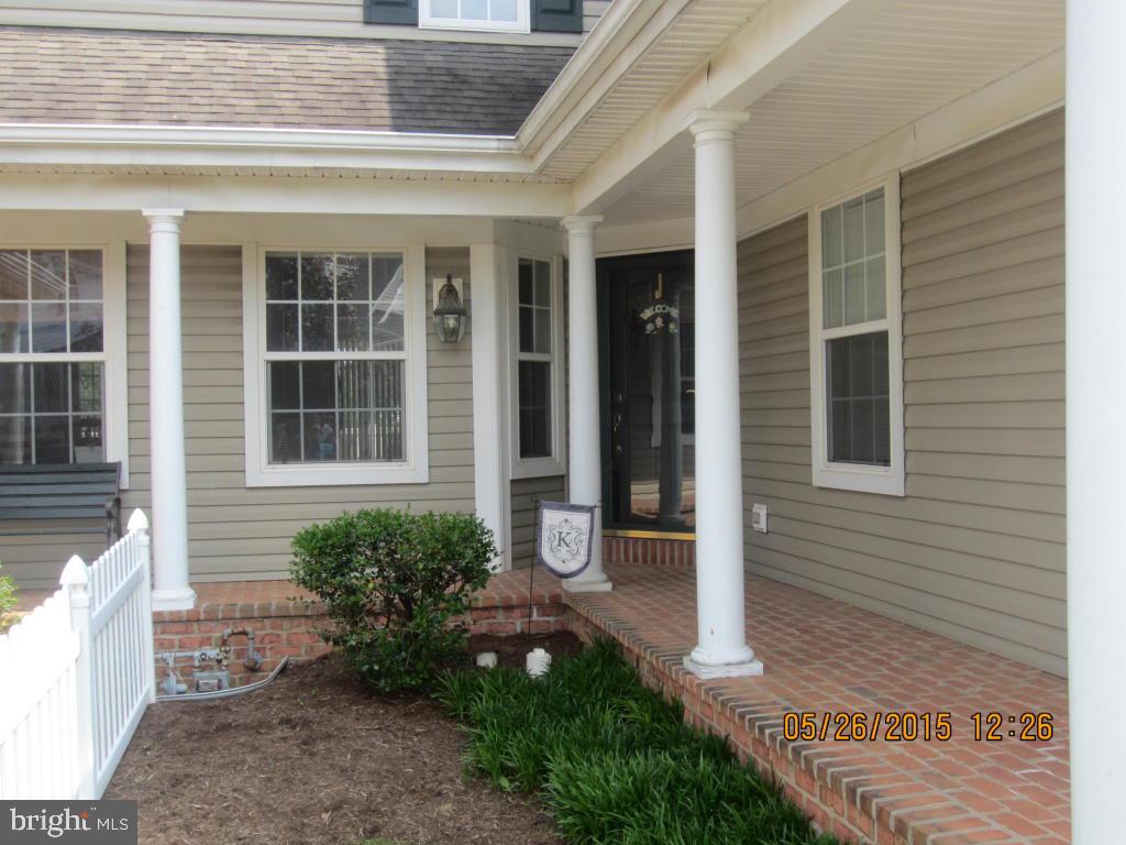 610 Chatham Way Lititz, PA 17543 - Photo 3 of 22