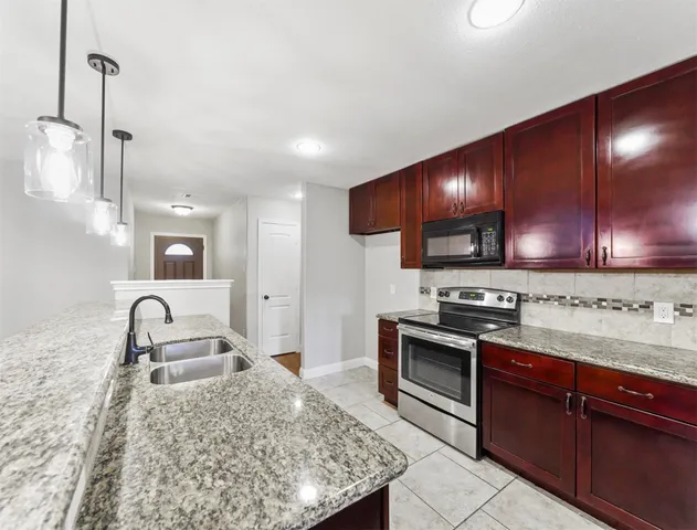 $1,500 | 24307 Broken Bow Lane, Hockley, TX 77447