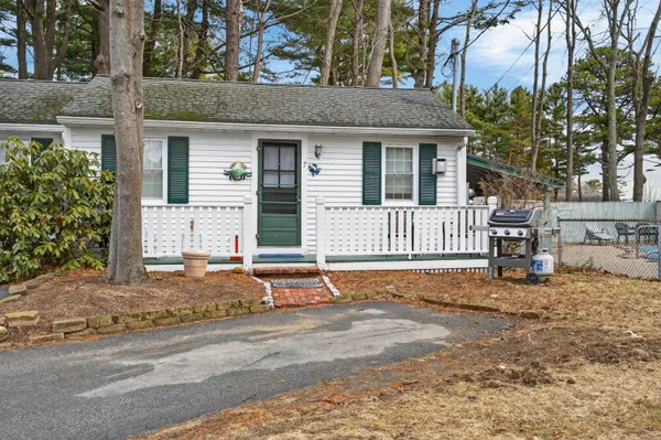 $399,900 | 488 Main Street, Unit 7, Ogunquit, ME 03907