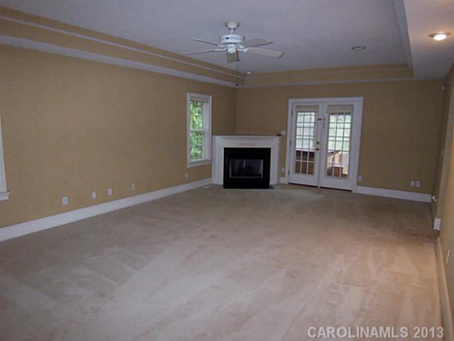 1423 Doe Ridge Lane Fort Mill, SC 29715 - Photo 5 of 16 Gallery Image 5