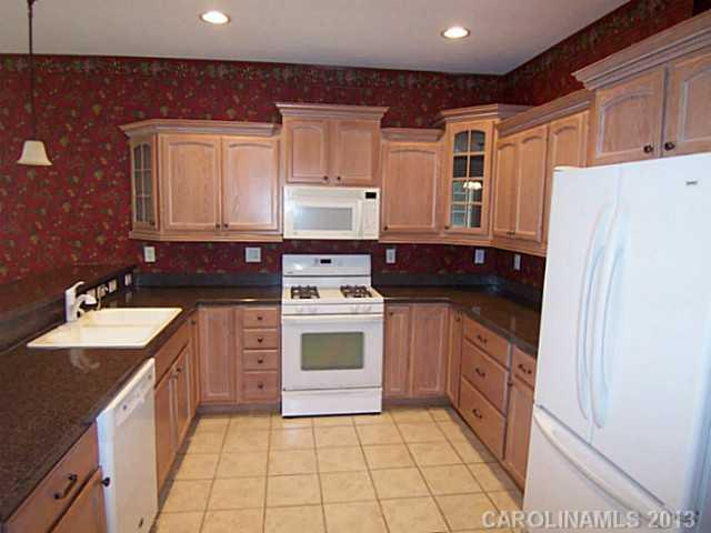 1423 Doe Ridge Lane Fort Mill, SC 29715 - Photo 7 of 16 Gallery Image 7