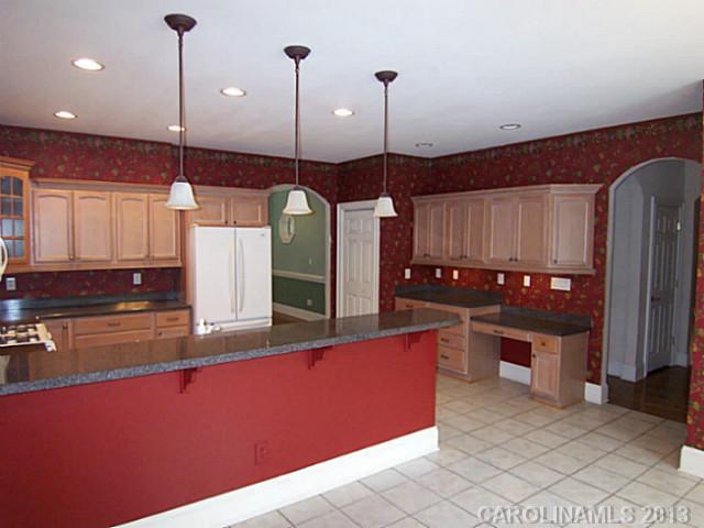 1423 Doe Ridge Lane Fort Mill, SC 29715 - Photo 9 of 16 Gallery Image 9