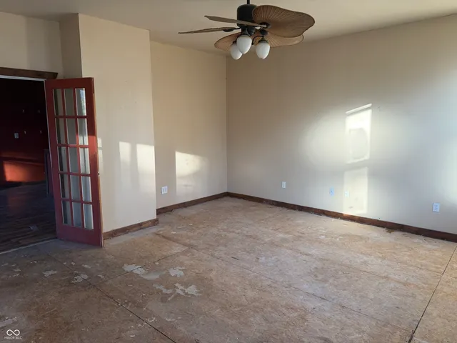 $117,000 | 385 South Washington Street, Hartsville, IN 47244