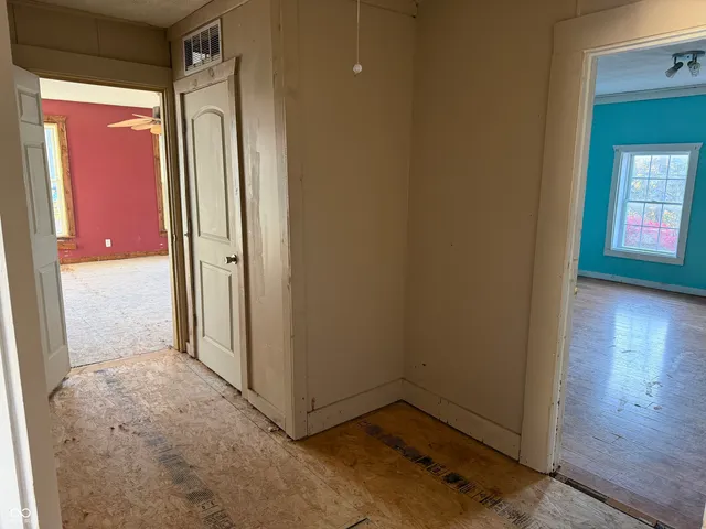 $117,000 | 385 South Washington Street, Hartsville, IN 47244