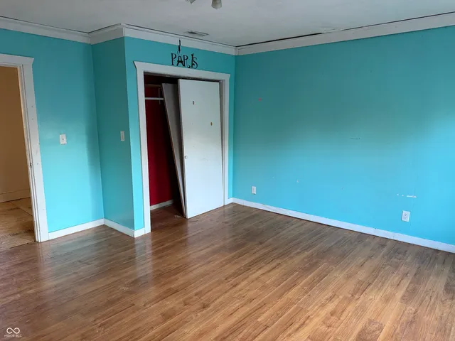 $117,000 | 385 South Washington Street, Hartsville, IN 47244