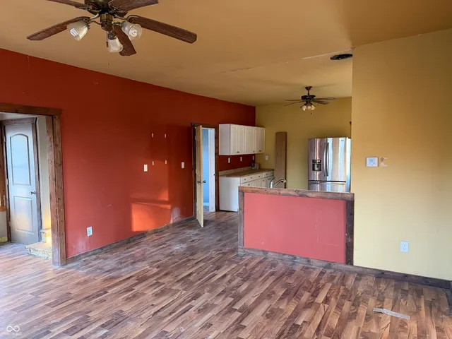 $117,000 | 385 South Washington Street, Hartsville, IN 47244