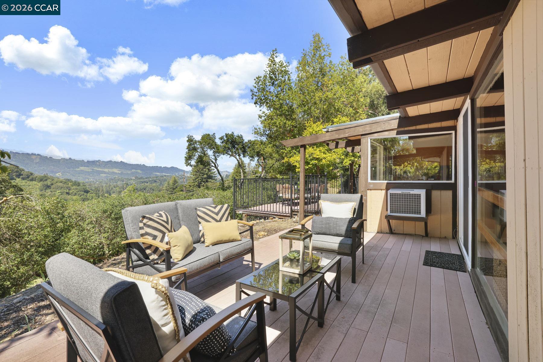 742 Miner Road Orinda, CA 94563 - Photo 18 of 58