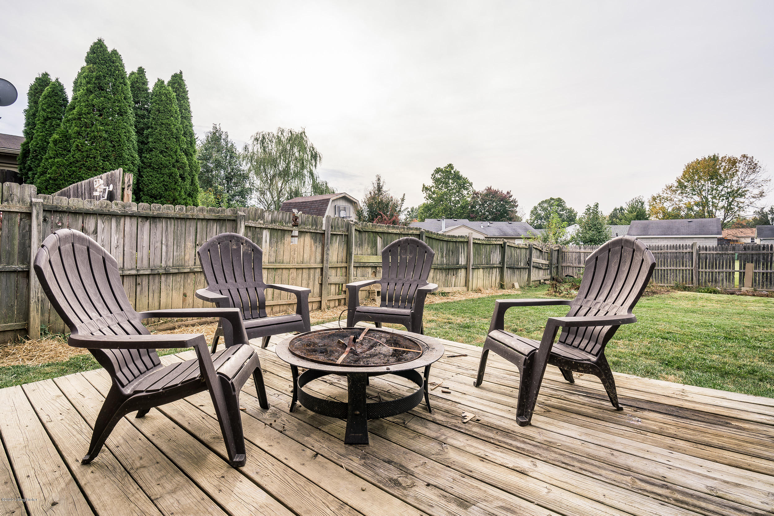 12208 Ridgemont Road Louisville, KY 40229 - Photo 39 of 46 12208 Ridgemont Road-10