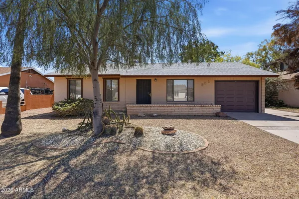 $300,000 | 651 East Glade Avenue, Mesa, AZ 85204